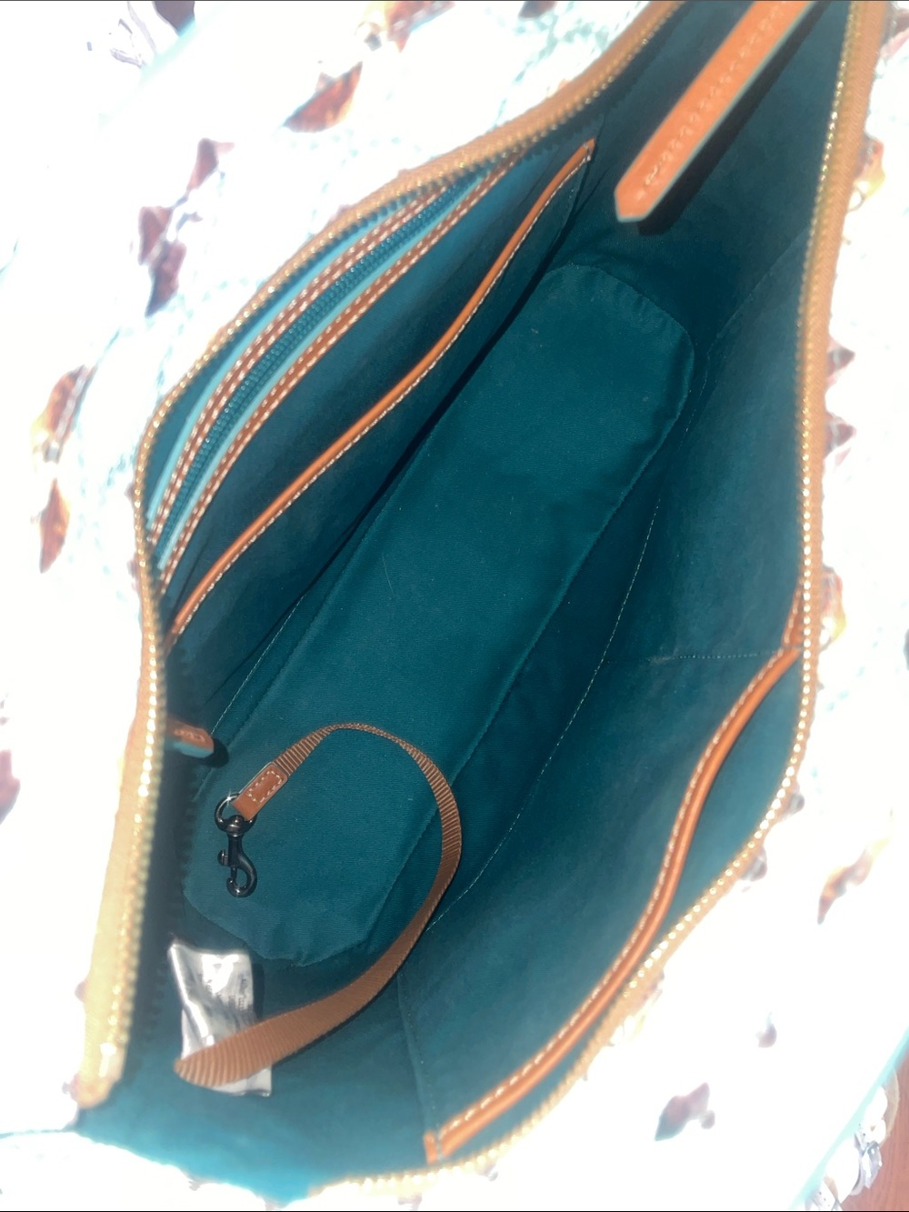 Disney Dooney & Bourke Teal and Brown Lady & The Tramp Tote - Picture 5 of 6